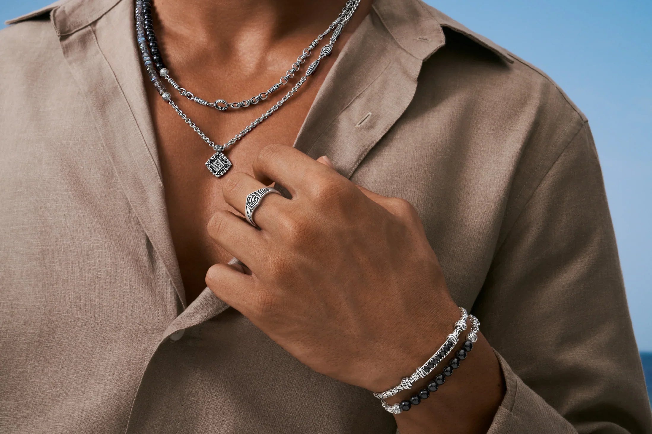 Why Dropshipping Jewelry Is Changing the Fashion Industry